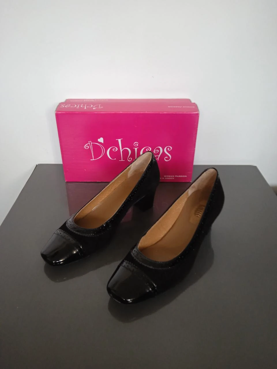 Chaussures à talons, Escarpins noirs pointure 39